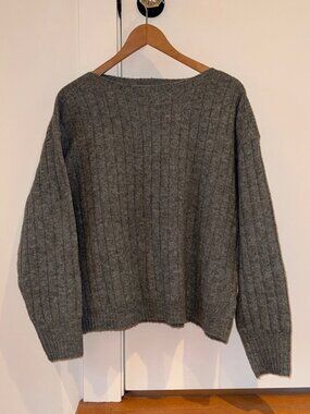 Gray cableknit cropped sweater - size small, Exposure brand (UPDATED PHOTO)